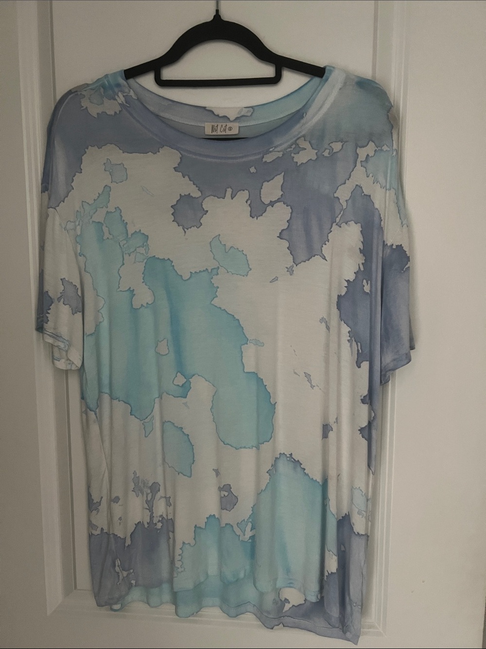 Relaxed Short Sleeve Tee in Blue & Aqua Watercolor